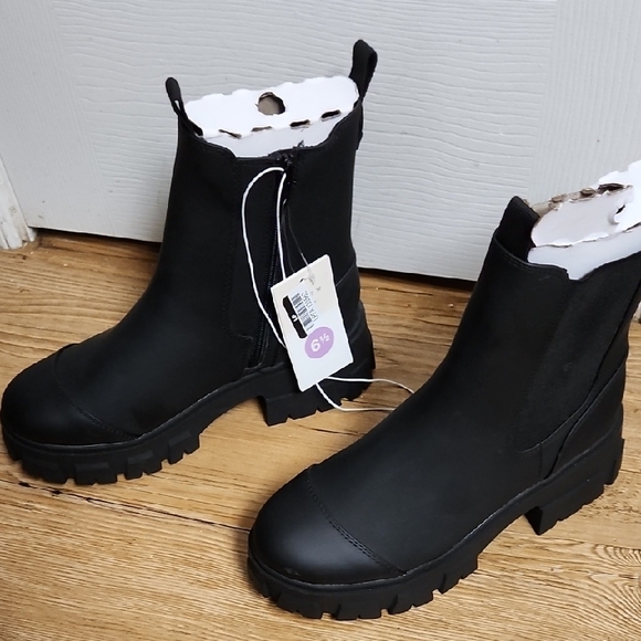 a new day Black Ankle Booties - Picture 2 of 6